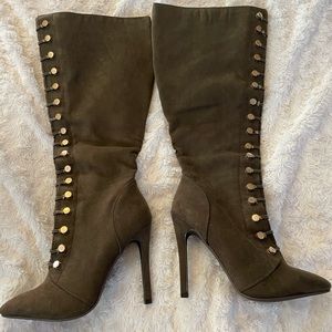 Olive green never worn heeled boots